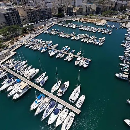 Modern Studio, 15 Min To Valletta & Sliema Appartement *